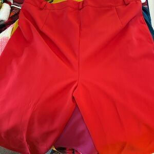 Boohoo Bold Red Women's Bermudas